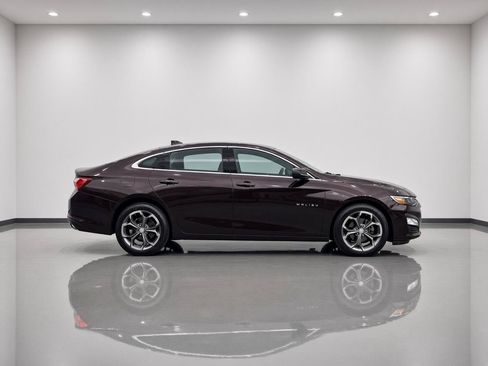 Used 2021 Chevrolet Malibu LT FWD image 7