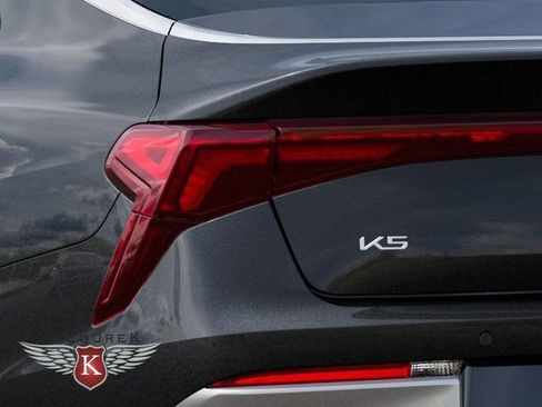 New 2026 Kia K5 LXS image 11
