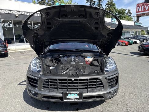 Used 2016 Porsche Macan S w/ Premium Package Plus AWD/4WD image 14