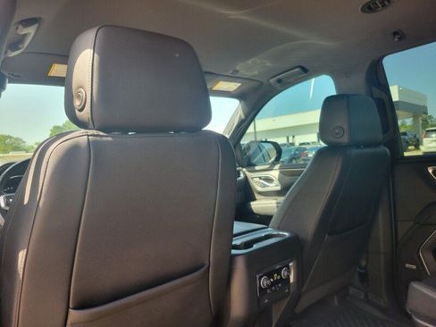Used 2022 Chevrolet Tahoe LT RWD image 24