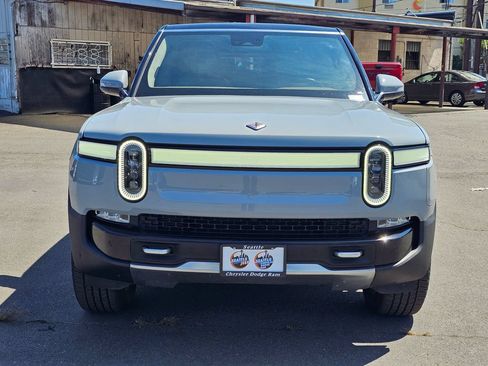 Used 2023 Rivian R1S Adventure AWD/4WD image 2