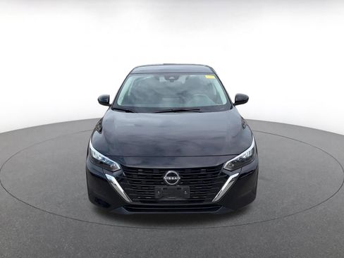 Used 2025 Nissan Sentra SV FWD image 3