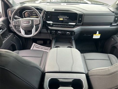 New 2026 GMC Sierra 2500 SLT w/ SLT Premium Package image 10