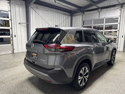 Used 2023 Nissan Rogue SV AWD/4WD image 20