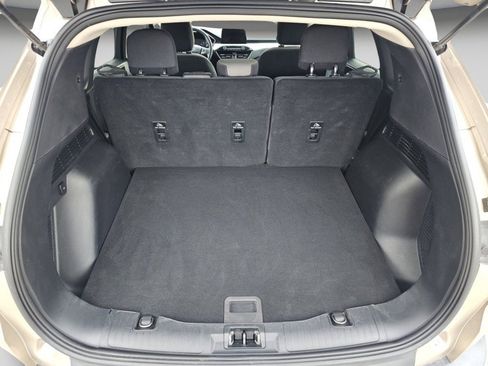 Used 2020 Ford Escape SE image 28