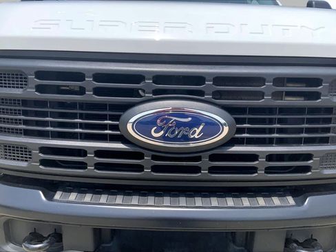 Used 2026 Ford F250 XL AWD/4WD image 32