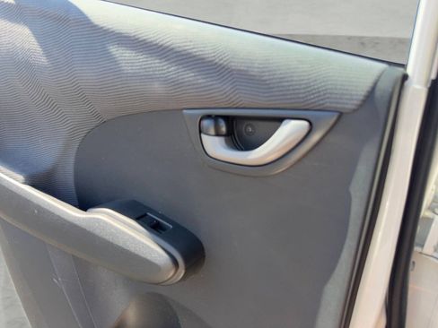 Used 2012 Honda Fit image 20
