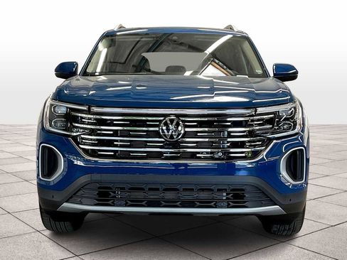 New 2025 Volkswagen Atlas SEL image 5