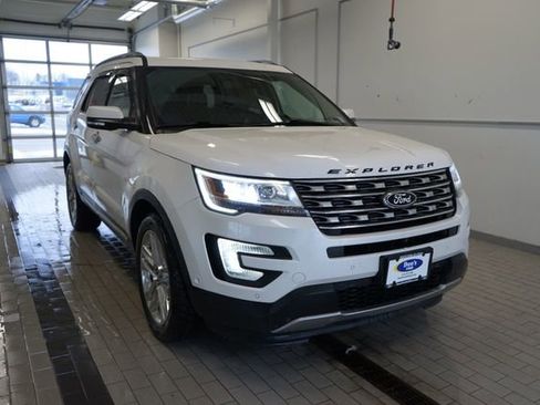 Used 2017 Ford Explorer Limited w/ Equipment Group 301A image 16