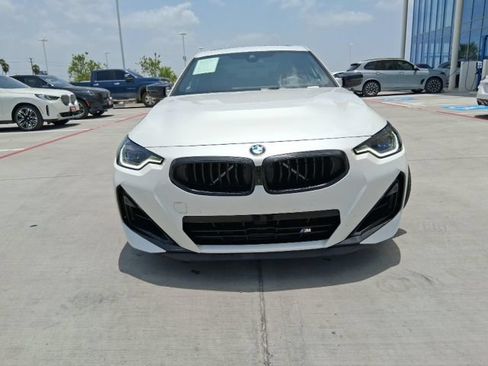 Used 2025 BMW M240i Coupe w/ Premium Package RWD image 2