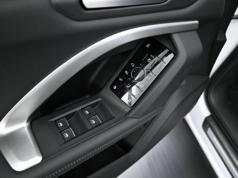 New 2026 Audi Q5 Premium AWD/4WD image 6