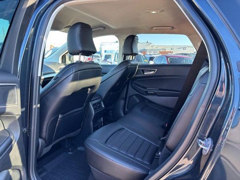 Used 2022 Ford Edge SEL w/ Convenience Package image 12