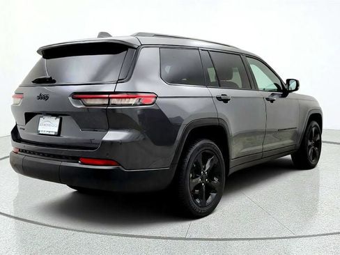Used 2023 Jeep Grand Cherokee L Altitude AWD/4WD image 5