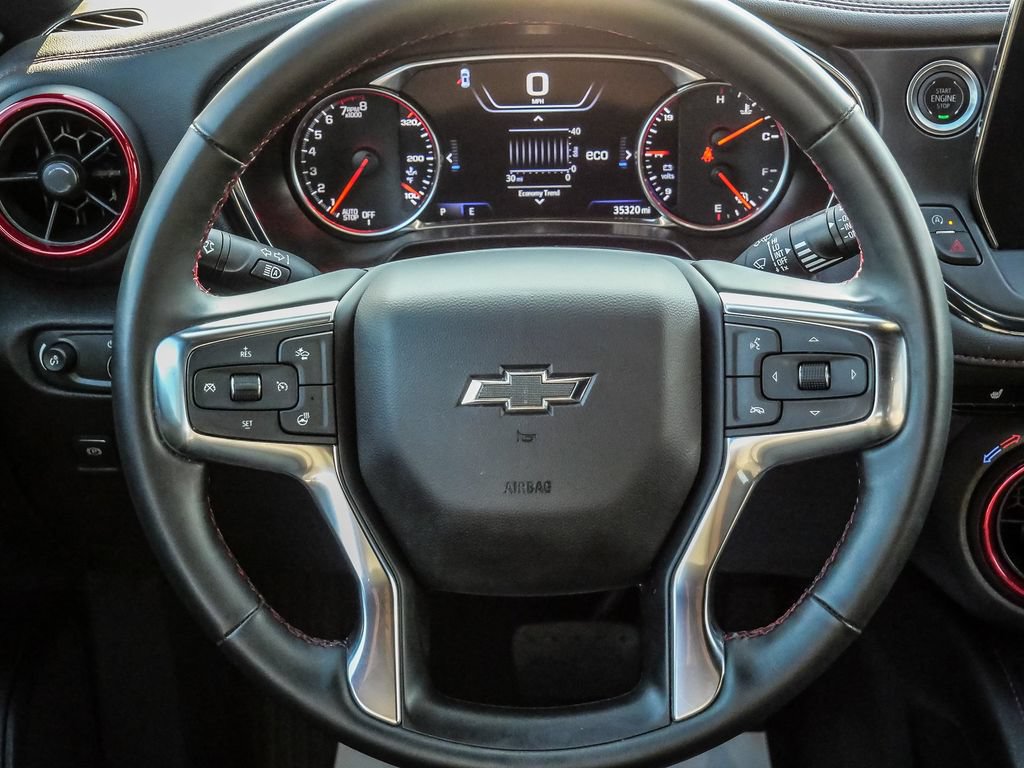 Used 2025 Chevrolet Blazer RS FWD image 30