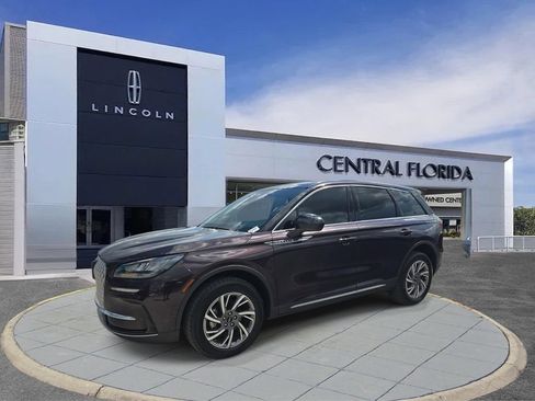 Certified 2023 Lincoln Corsair FWD image 9