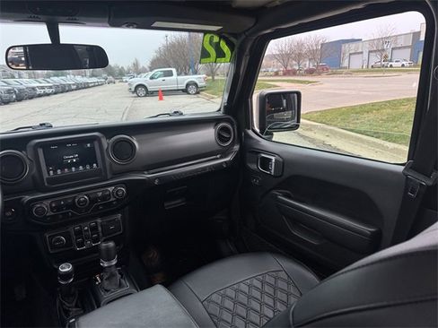 Used 2022 Jeep Wrangler Unlimited Sport image 16