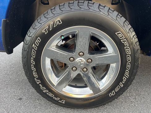 Used 2014 RAM 1500 Express image 11