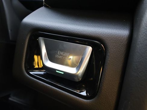 New 2026 GMC Yukon XL Elevation w/ LPO, Elevation Black Package image 22