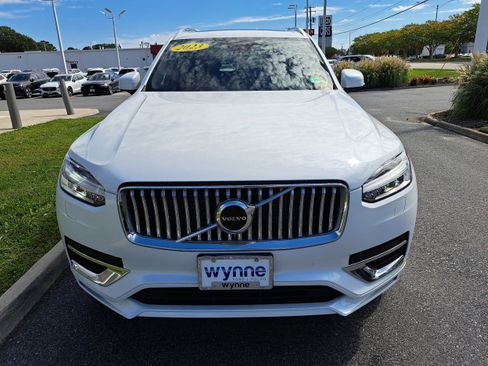 Used 2023 Volvo XC90 T8 Core w/ Protection Package Premier image 3