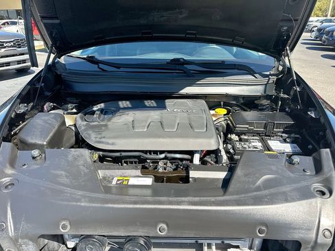 Used 2018 Jeep Cherokee Trailhawk w/ Quick Order Package 27L image 30