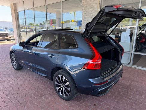 Used 2024 Volvo XC60 B5 Plus w/ Climate Package AWD/4WD image 3