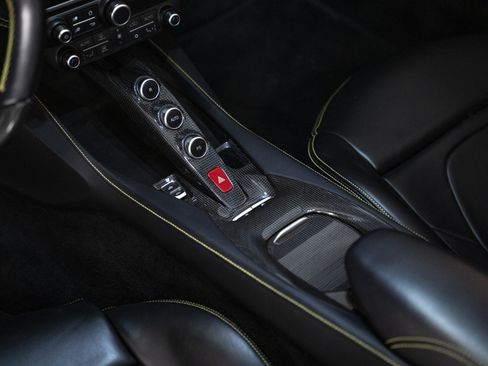 Used 2019 Ferrari Portofino image 53