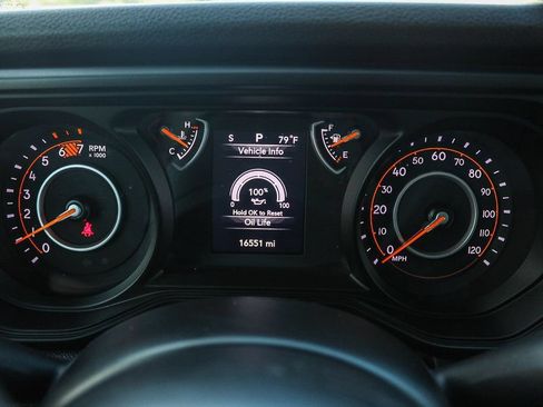 Used 2025 Jeep Wrangler Unlimited Sport AWD/4WD image 20