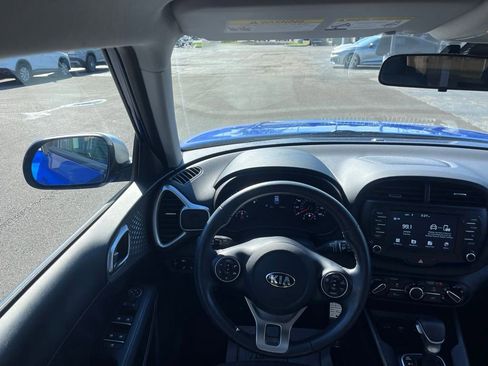 Used 2021 Kia Soul X-Line FWD image 19