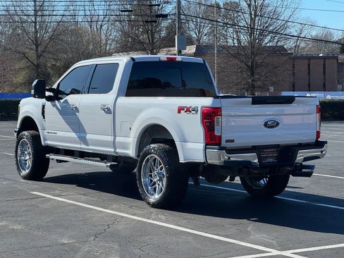Used 2019 Ford F250 Lariat w/ Lariat Ultimate Package image 8