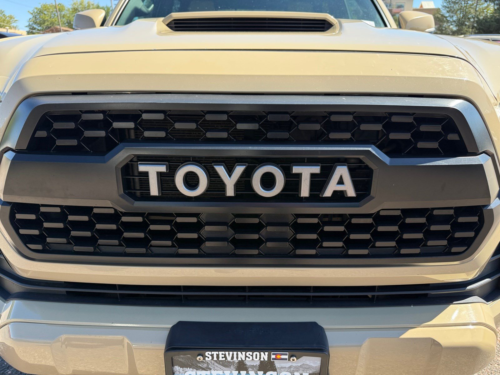 Used 2017 Toyota Tacoma TRD Sport AWD/4WD image 22