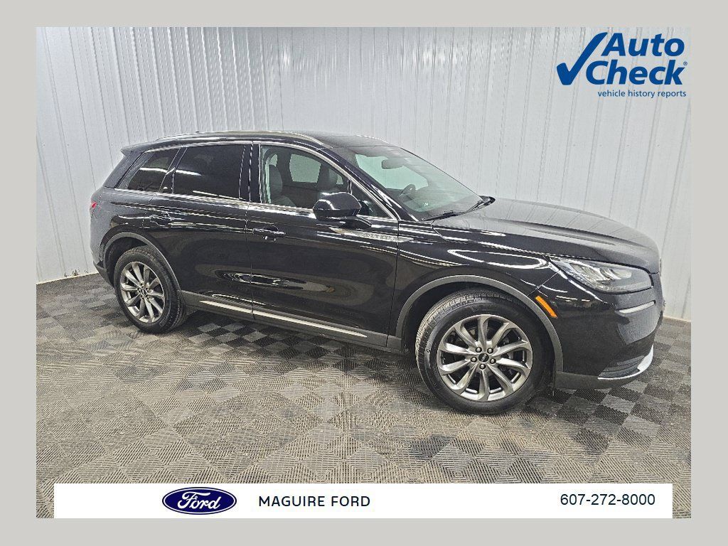 Used 2021 Lincoln Corsair AWD w/ Premium Package image 1