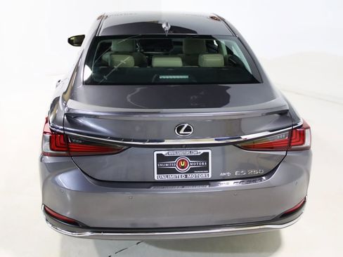 Used 2021 Lexus ES 250 w/ Premium Package image 64