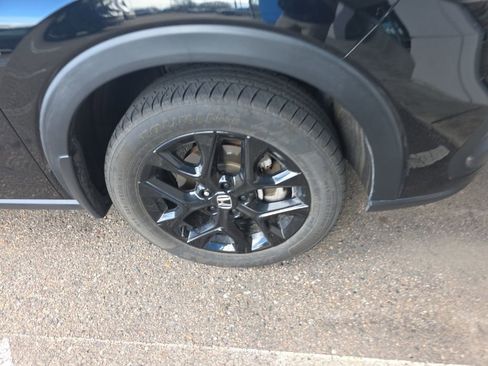 Used 2023 Honda HR-V Sport image 2