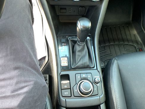 Used 2019 MAZDA CX-3 Touring AWD/4WD image 16