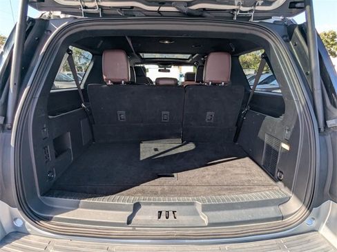 Used 2023 Ford Expedition Max Limited image 13