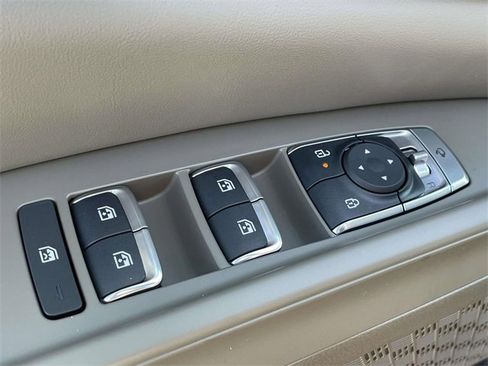 New 2026 Kia Carnival EX image 29