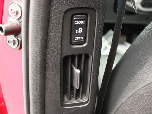 Used 2024 Honda Odyssey Sport image 22