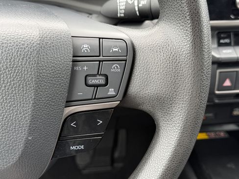 Used 2025 Toyota Camry LE FWD image 17