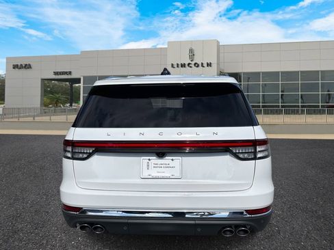 New 2026 Lincoln Aviator Reserve image 4