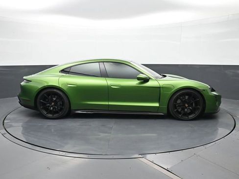 Certified 2022 Porsche Taycan GTS image 25