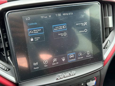 Used 2018 Maserati Ghibli S GranLusso RWD image 42