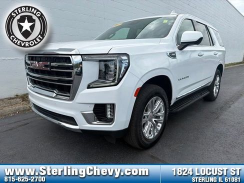 Used 2024 GMC Yukon SLT AWD/4WD image 1