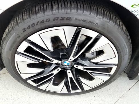 Used 2026 BMW 540i xDrive AWD/4WD image 76