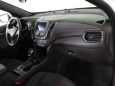 Used 2024 Chevrolet Equinox RS AWD/4WD image 28