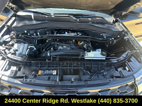 Used 2025 Ford Explorer ST-Line AWD/4WD image 15