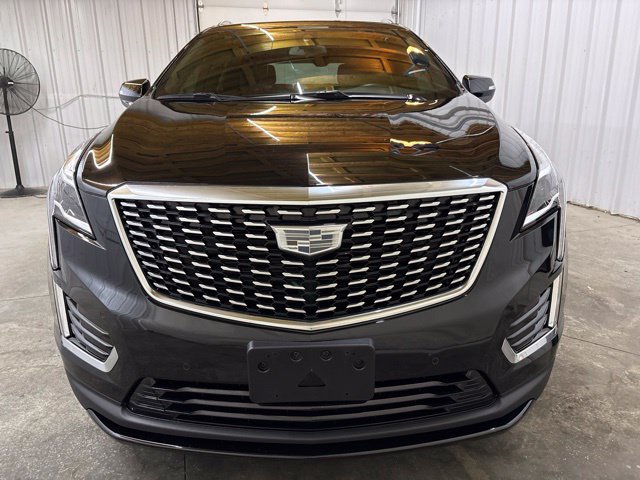 Used 2024 Cadillac XT5 Luxury AWD/4WD image 2
