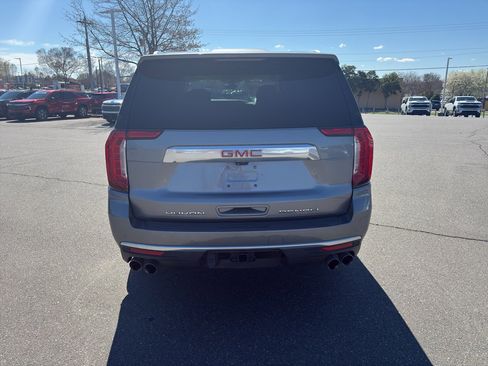 Used 2021 GMC Yukon XL Denali w/ Denali Ultimate Package image 6