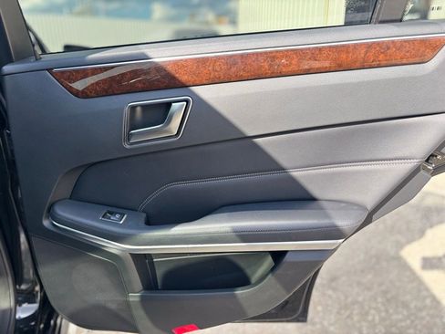 Used 2016 Mercedes-Benz E 350 E 350 image 15