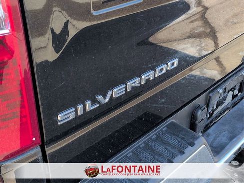Used 2025 Chevrolet Silverado 1500 LT image 10