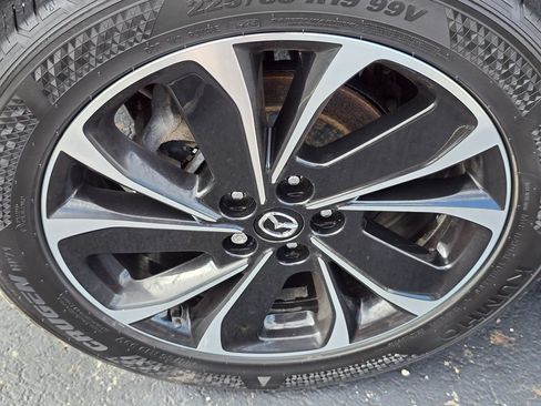 Used 2023 MAZDA CX-5 AWD 2.5 S w/ Premium Plus Pkg image 11